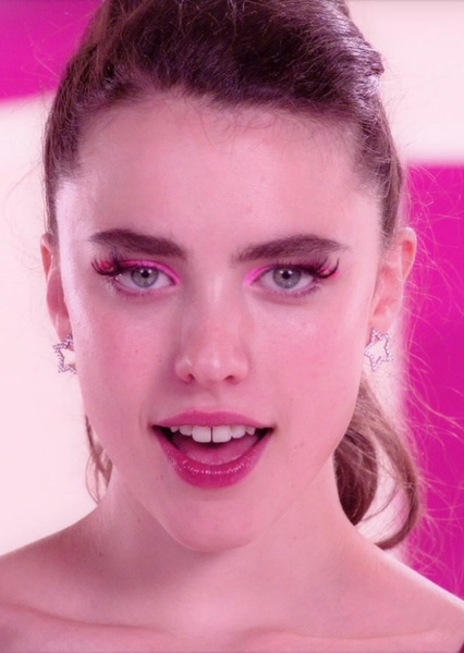 Margaret Qualley photo