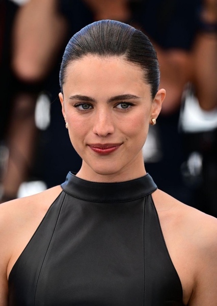 Margaret Qualley photo