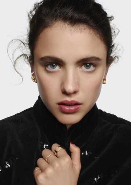 Margaret Qualley photo