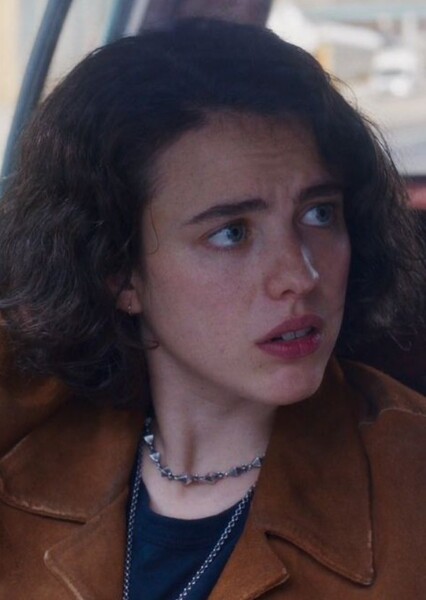 Margaret Qualley photo