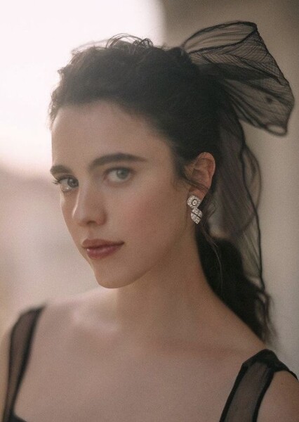 Margaret Qualley photo