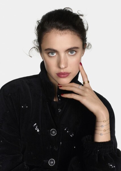 Margaret Qualley photo