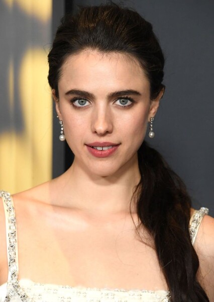 Margaret Qualley photo