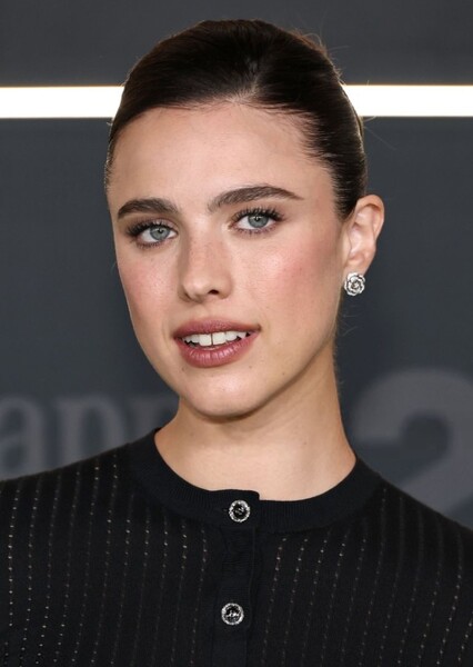 Margaret Qualley photo