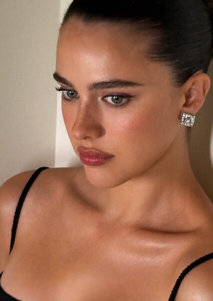 Margaret Qualley photo