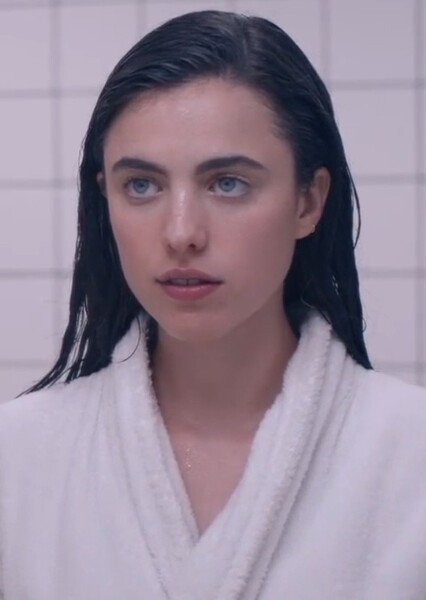 Margaret Qualley photo