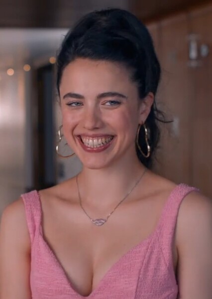 Margaret Qualley photo