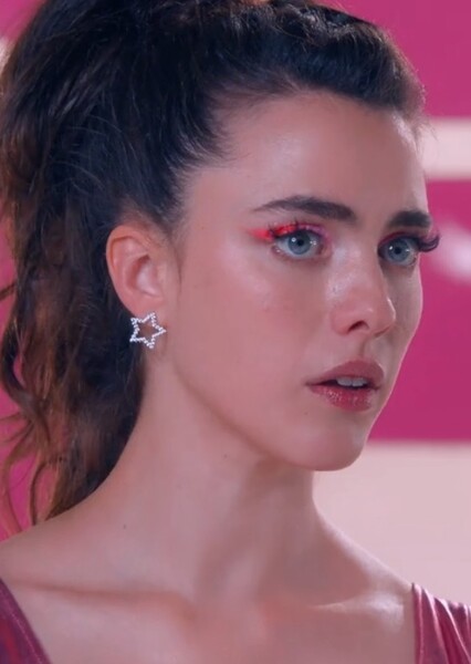 Margaret Qualley photo