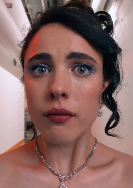 Margaret Qualley photo