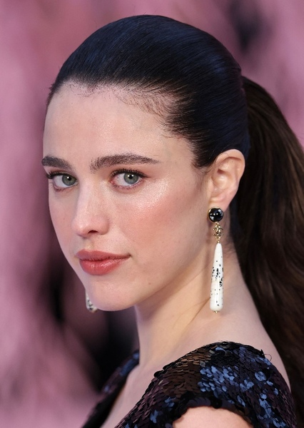 Margaret Qualley photo