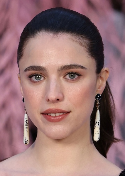 Margaret Qualley photo