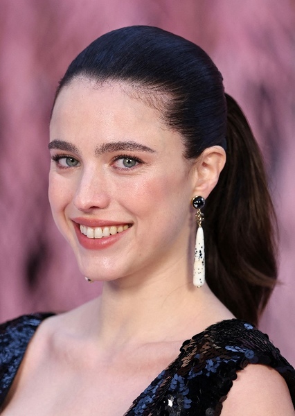 Margaret Qualley photo