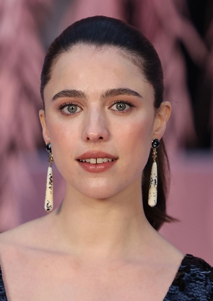 Margaret Qualley photo