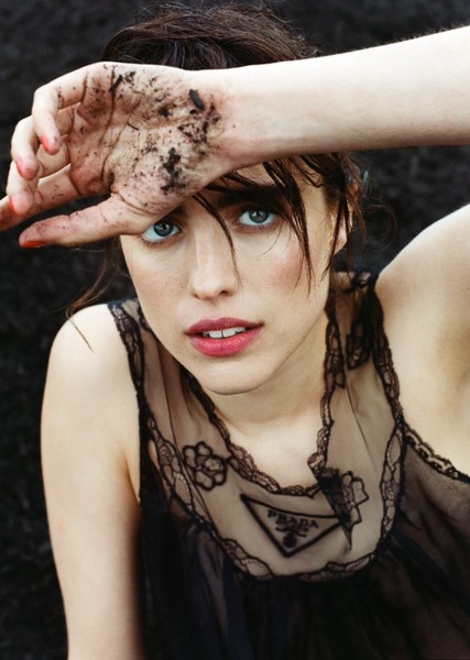 Margaret Qualley photo