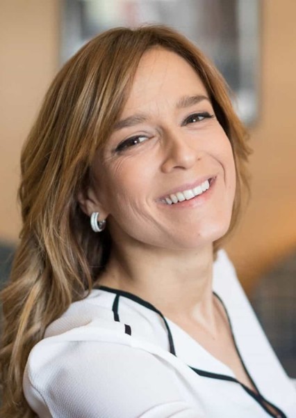 Margarida Vila-Nova photo