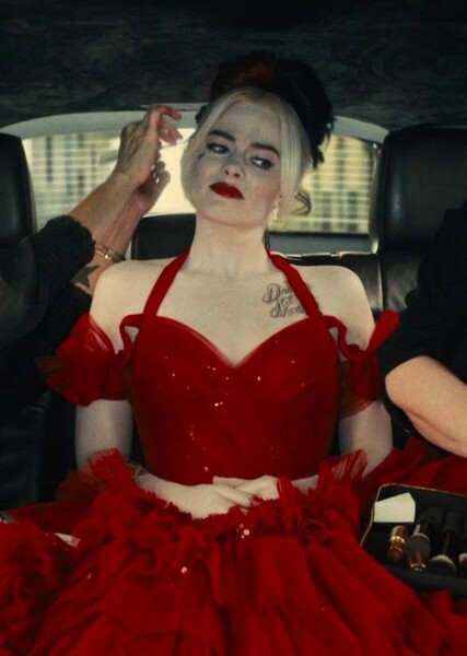 Margot Robbie photo