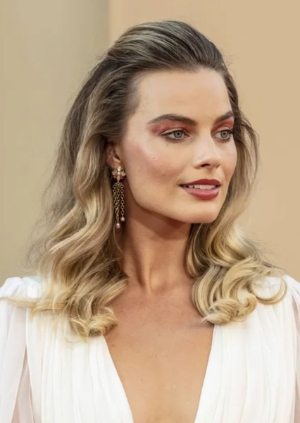 Margot Robbie photo