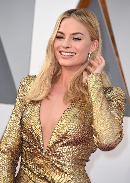 Margot Robbie photo