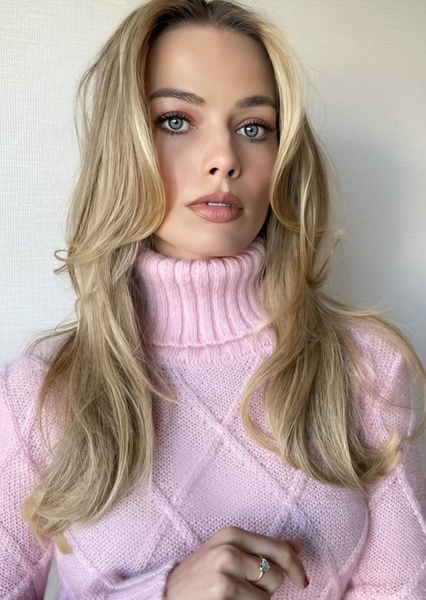 Margot Robbie photo