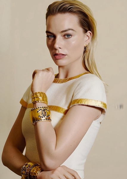 Margot Robbie photo