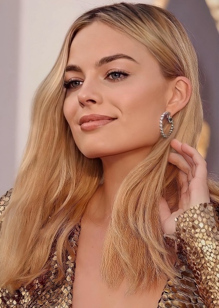 Margot Robbie photo