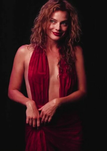 Margot Robbie photo