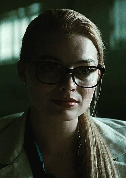 Margot Robbie photo