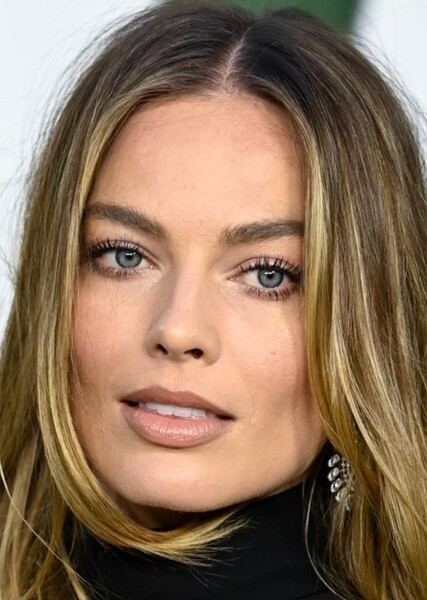 Margot Robbie photo