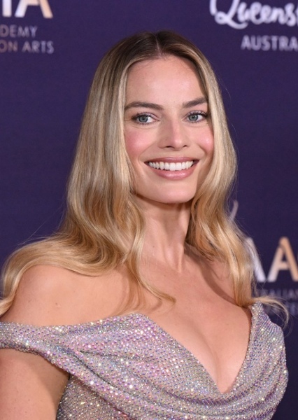 Margot Robbie photo