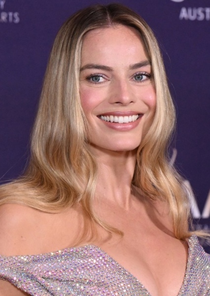 Margot Robbie photo
