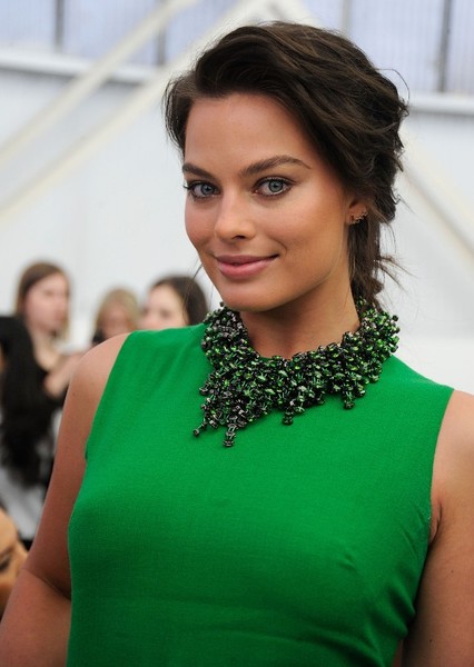 Margot Robbie photo