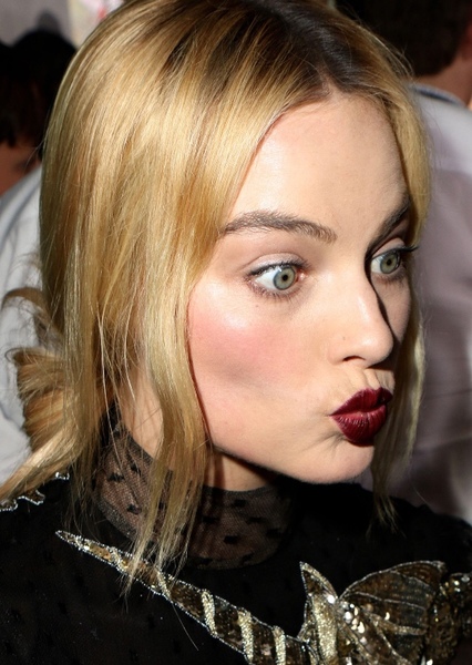 Margot Robbie photo