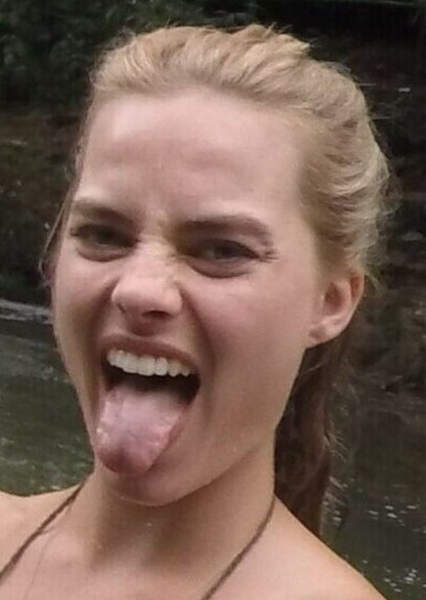 Margot Robbie photo