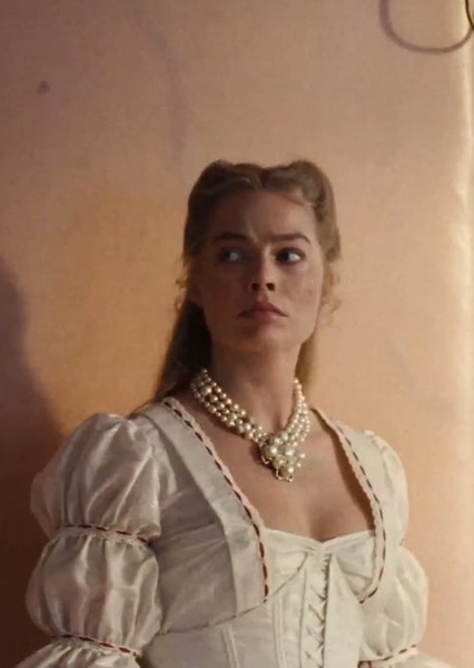 Margot Robbie photo