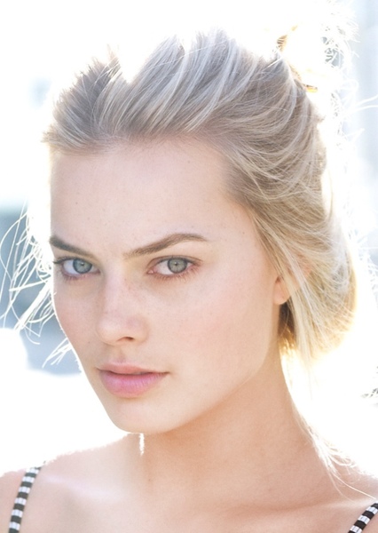Margot Robbie photo