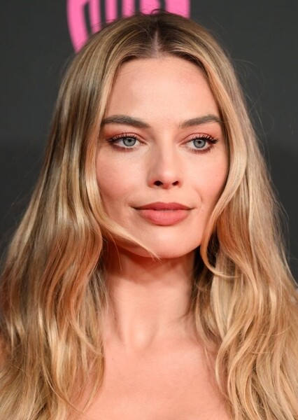 Margot Robbie photo