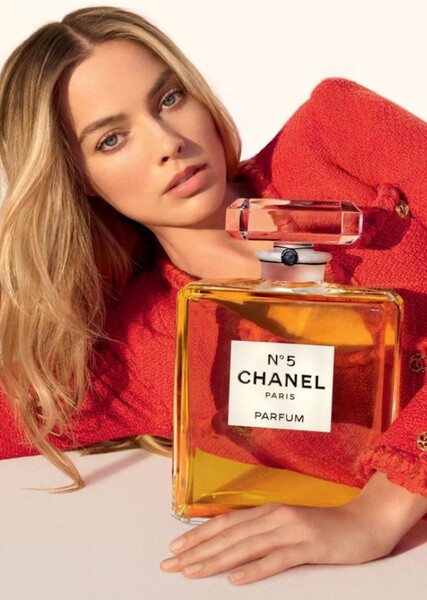 Margot Robbie photo