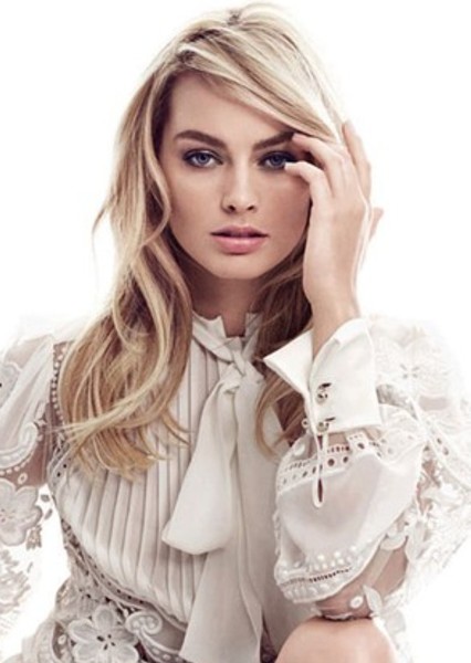 Margot Robbie photo