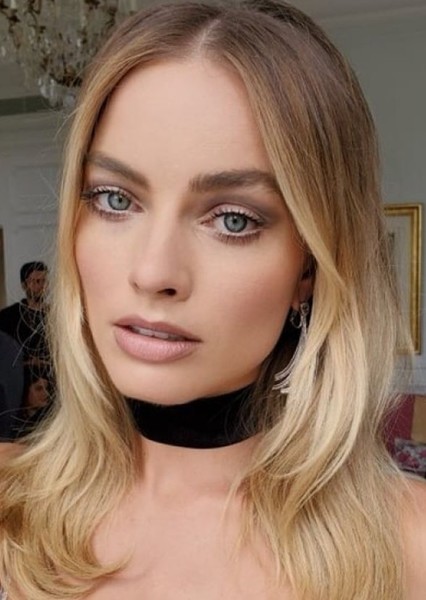 Margot Robbie photo