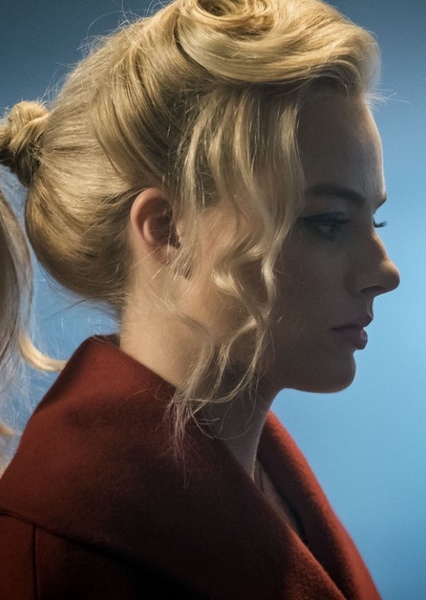 Margot Robbie photo