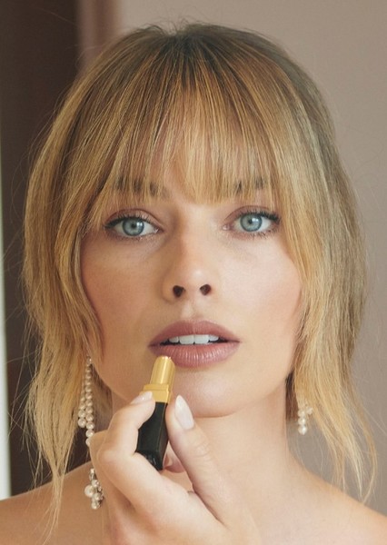 Margot Robbie photo