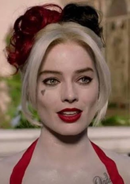 Margot Robbie photo