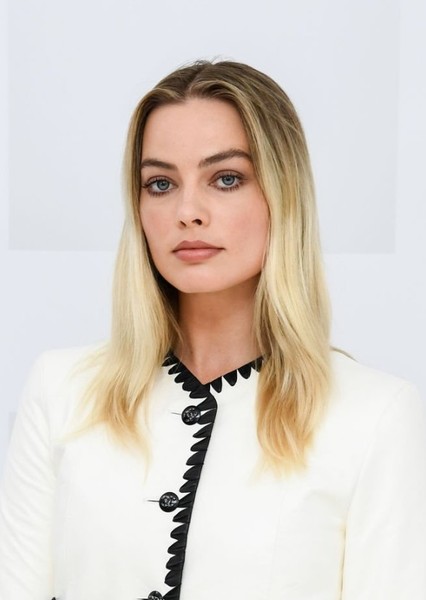 Margot Robbie photo