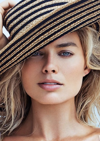 Margot Robbie photo