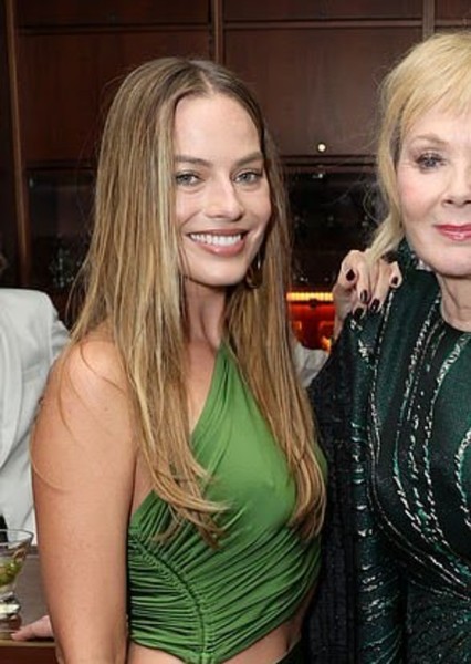 Margot Robbie photo