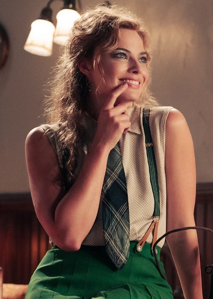 Margot Robbie