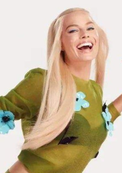 Margot Robbie photo