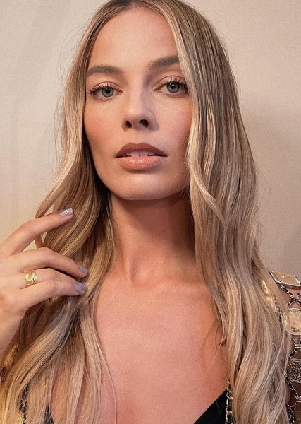 Margot Robbie photo