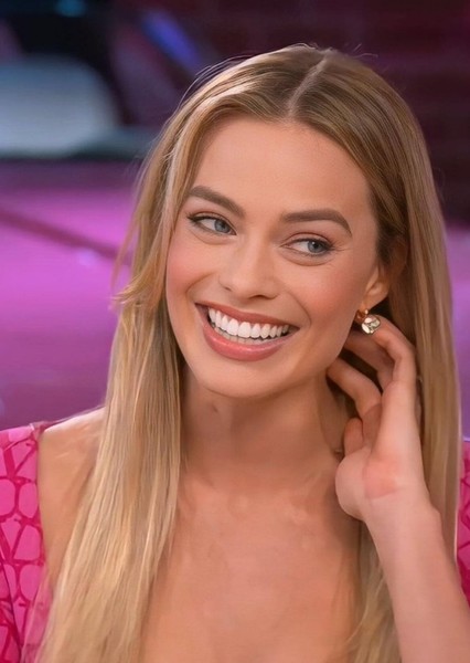 Margot Robbie photo