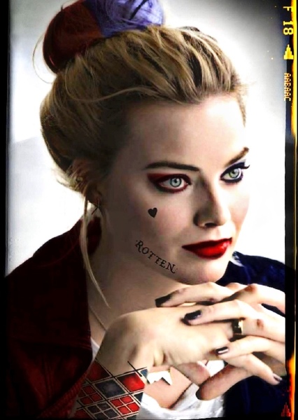 Margot Robbie photo